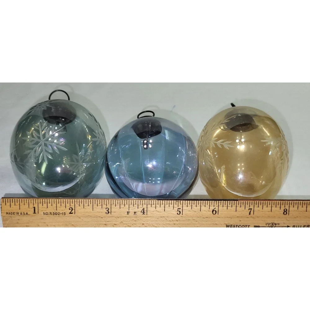 Vintage Hand‑Blown Glass Christmas Ornaments Etched Snowflake German/Czech MCM